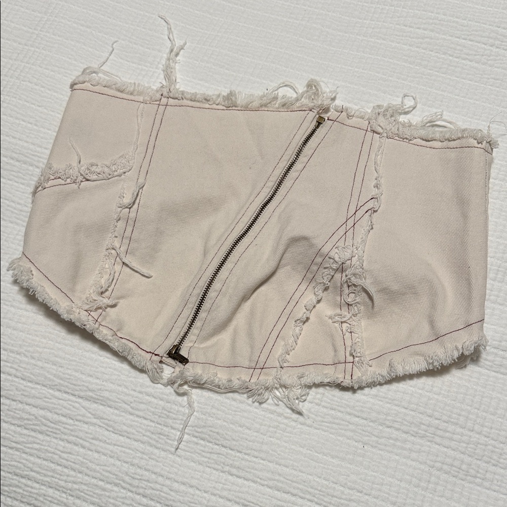 Stylish Cream Women's Shorts